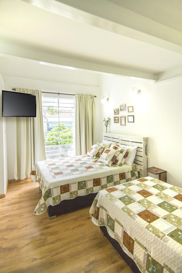 Studios Jovita House Cali Esterno foto